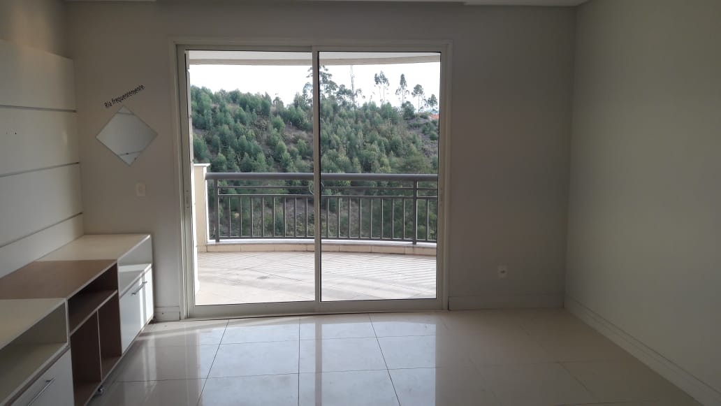 Apartamento para alugar com 3 quartos, 122m² - Foto 4