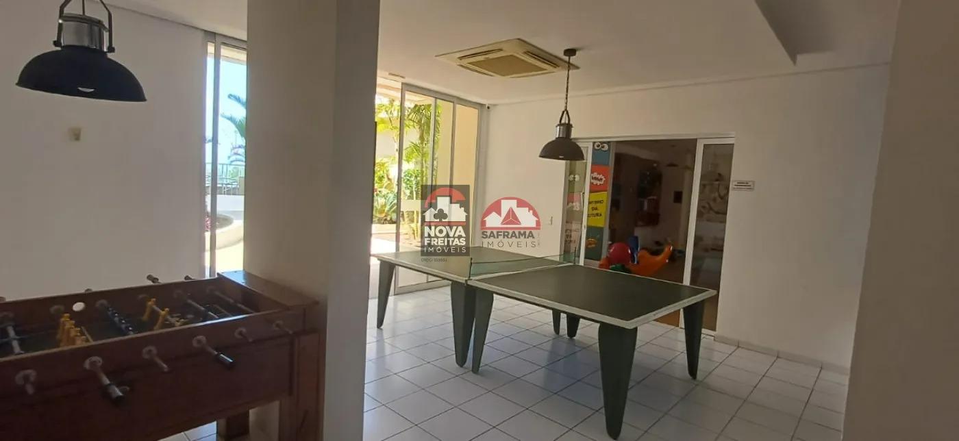 Apartamento à venda com 2 quartos, 72m² - Foto 27