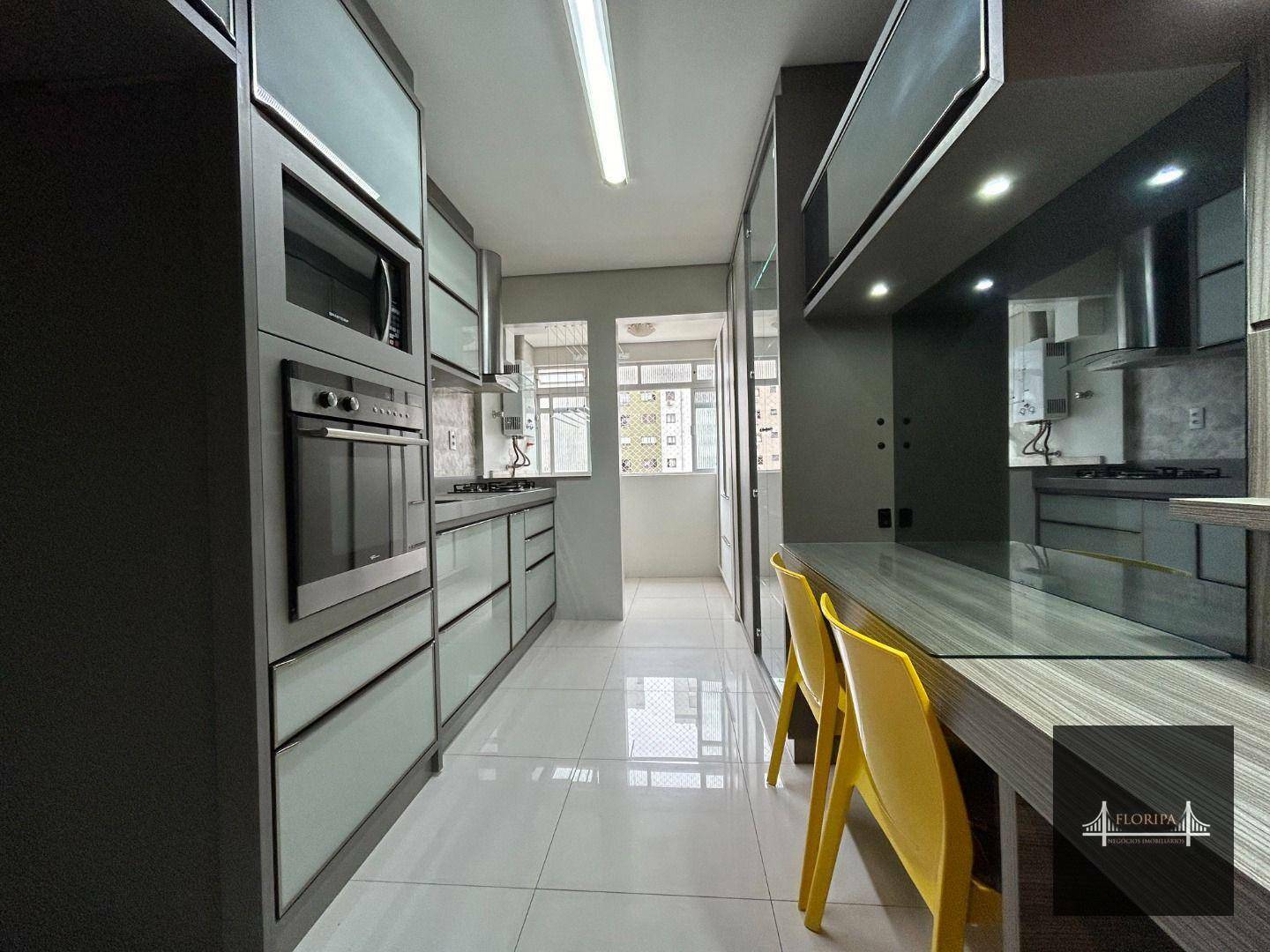 Apartamento à venda com 3 quartos, 98m² - Foto 8