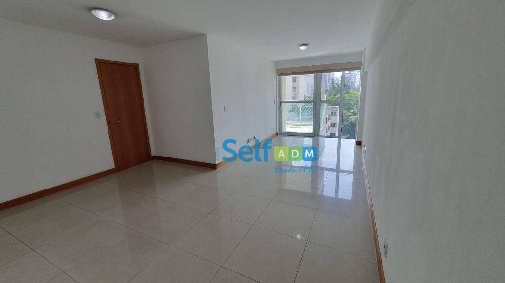 Apartamento para alugar com 4 quartos, 152m² - Foto 1