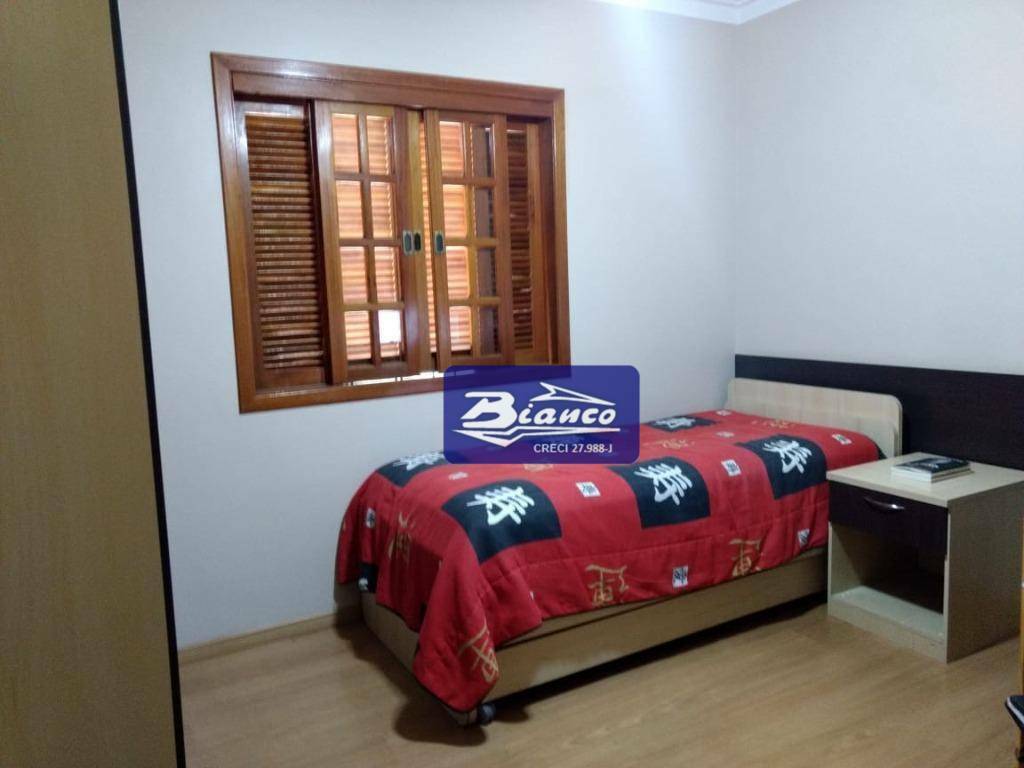 Sobrado à venda com 3 quartos, 247m² - Foto 15