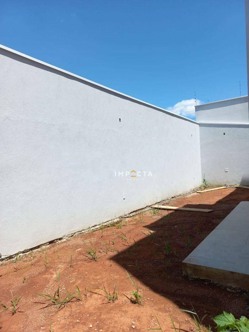 Casa à venda com 3 quartos, 191m² - Foto 26