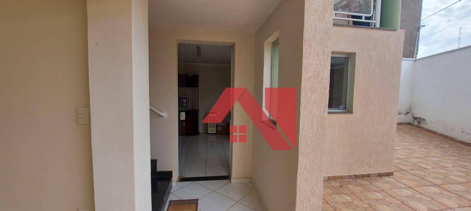 Casa à venda com 4 quartos, 367m² - Foto 5