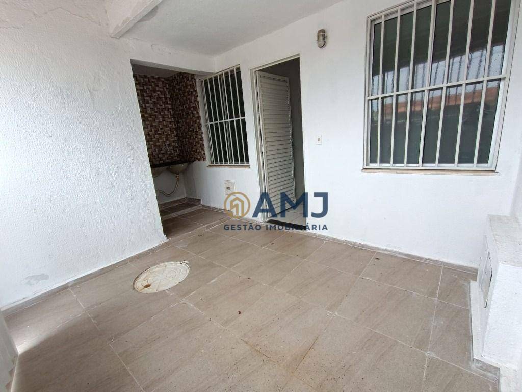 Apartamento à venda com 2 quartos, 51m² - Foto 13