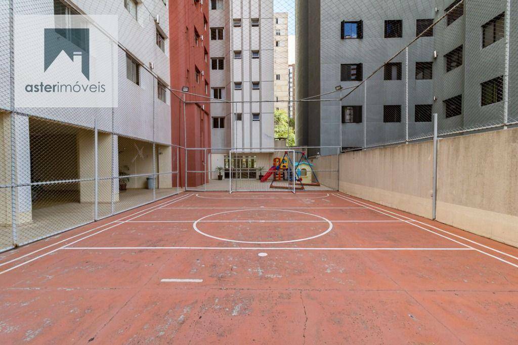 Apartamento à venda com 3 quartos, 134m² - Foto 30