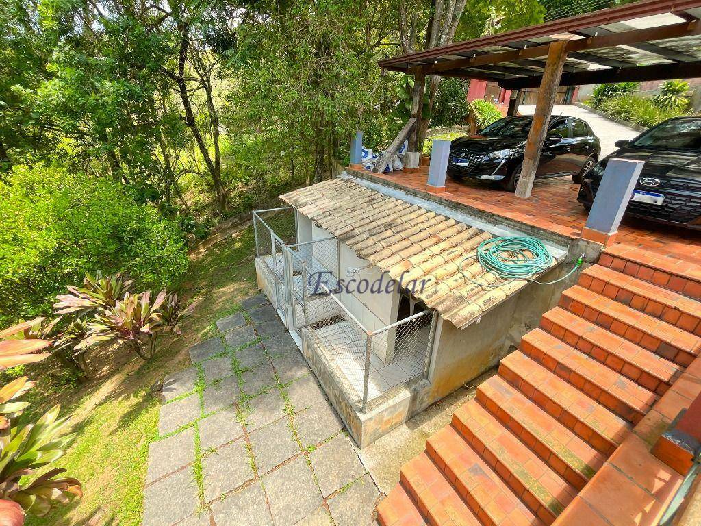 Casa à venda com 3 quartos, 250m² - Foto 18