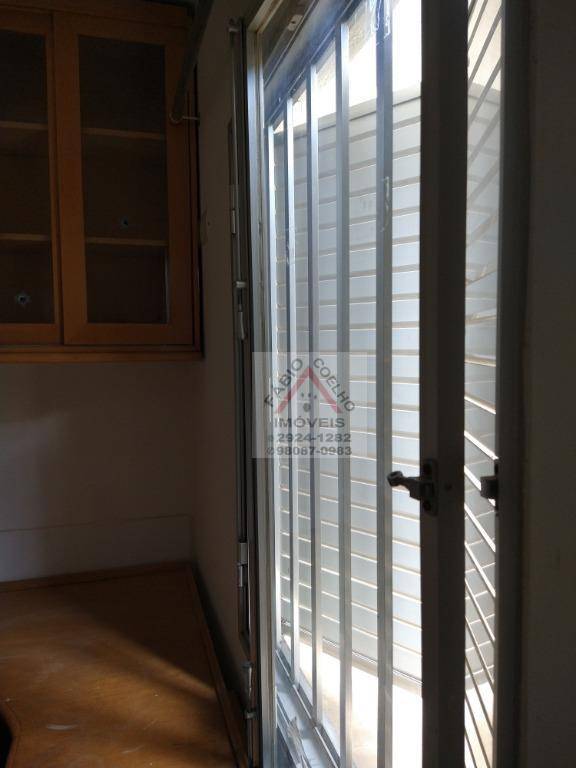 Apartamento à venda com 3 quartos, 85m² - Foto 20