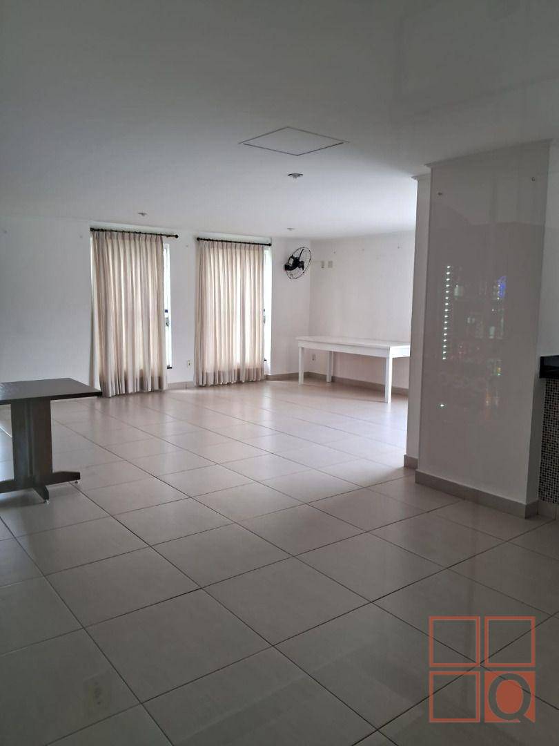 Apartamento à venda com 3 quartos, 74m² - Foto 22