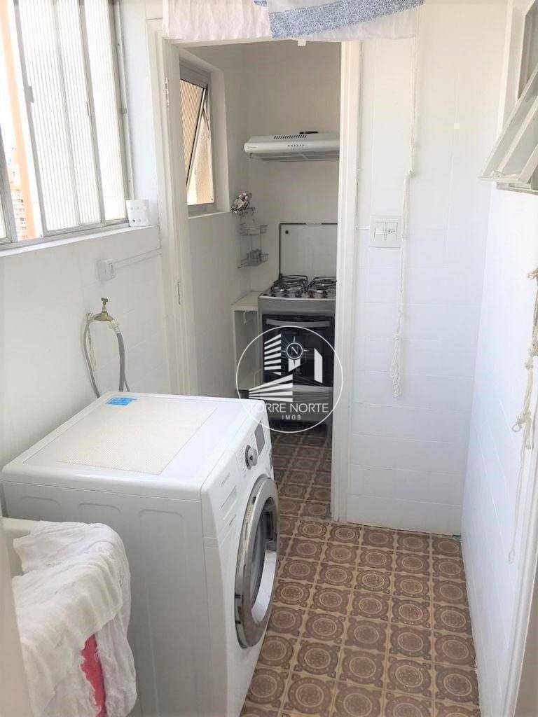 Apartamento à venda com 3 quartos, 77m² - Foto 24