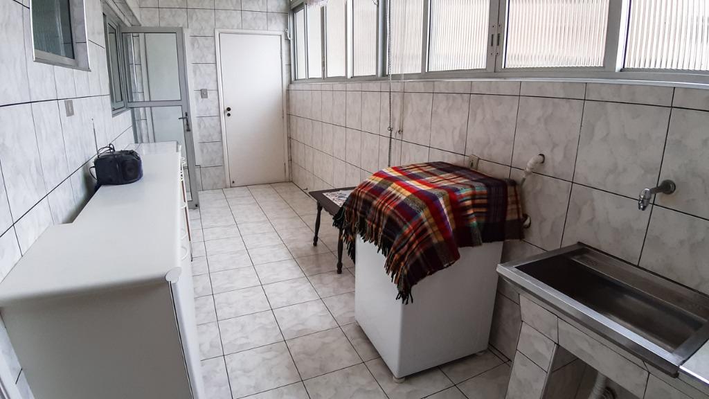 Apartamento à venda com 3 quartos, 200m² - Foto 25