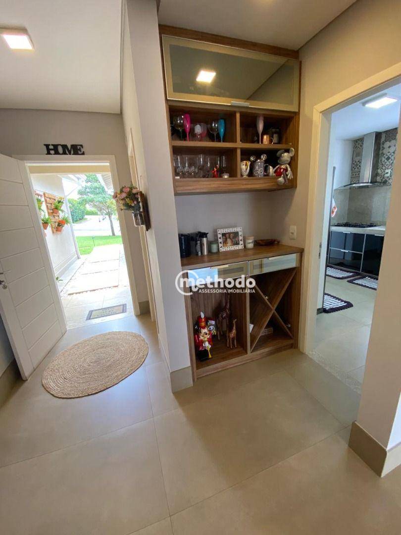 Casa de Condomínio à venda com 3 quartos, 230m² - Foto 3