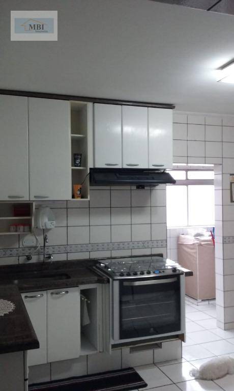 Apartamento à venda com 2 quartos, 70m² - Foto 8