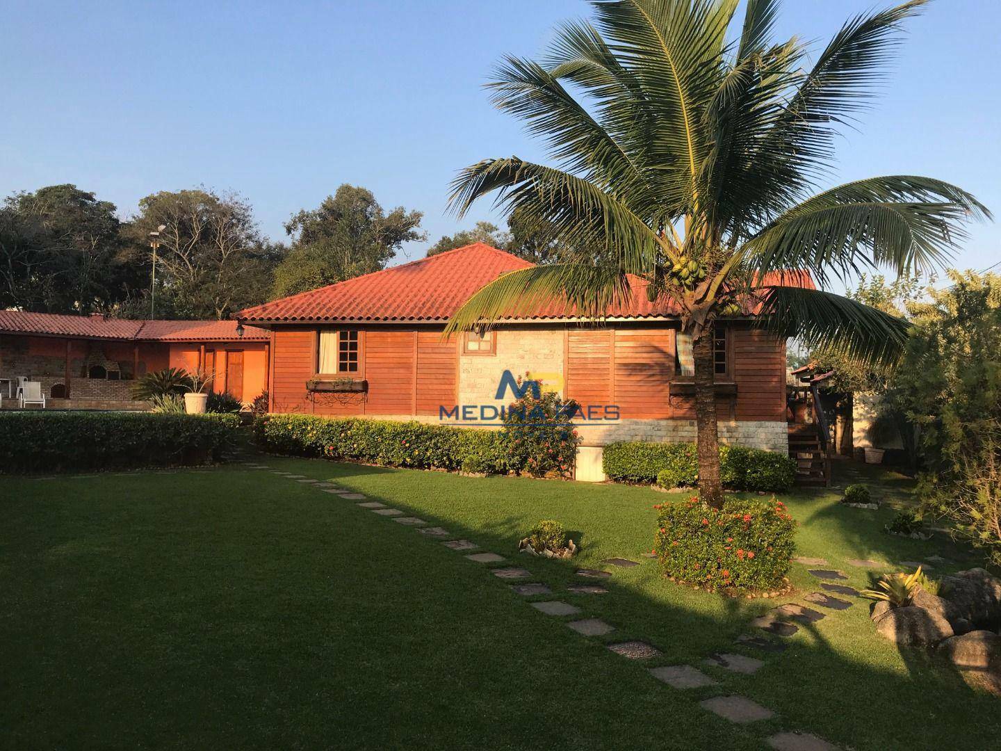 Casa à venda com 3 quartos, 315m² - Foto 7