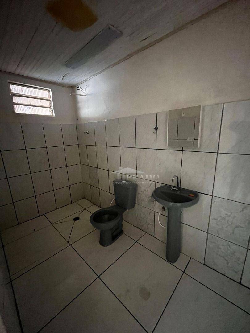 Casa para alugar com 2 quartos, 74m² - Foto 7