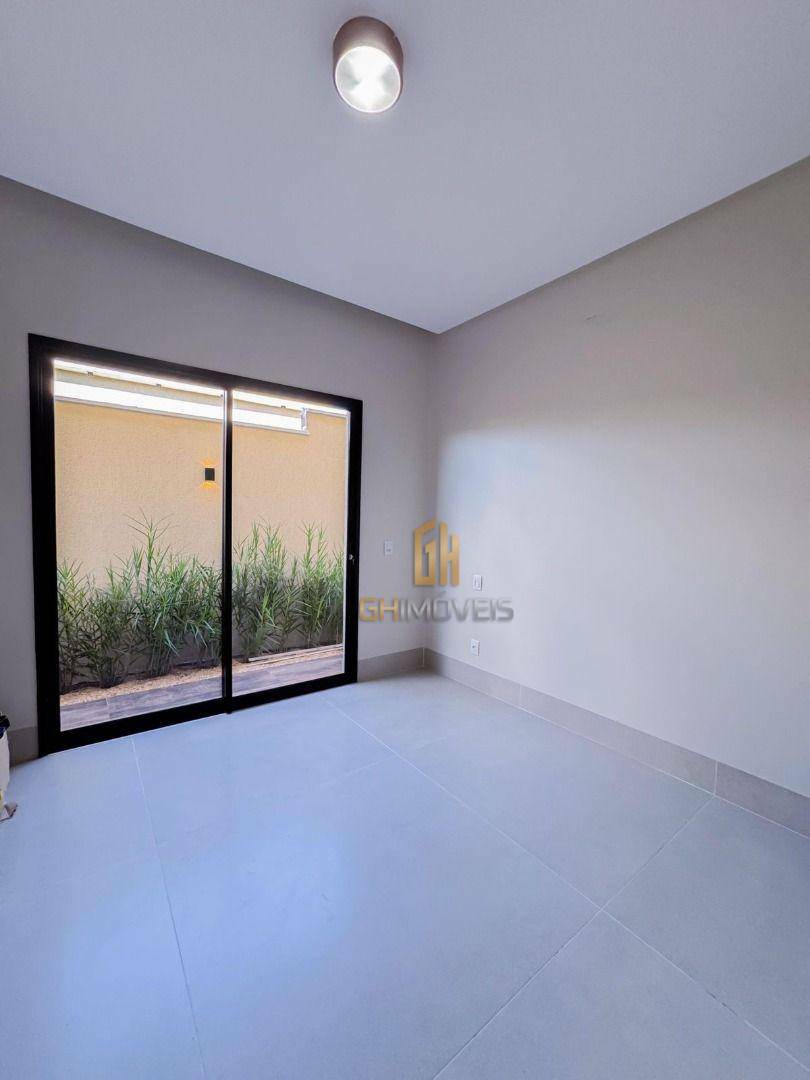 Casa de Condomínio à venda com 4 quartos, 235m² - Foto 20