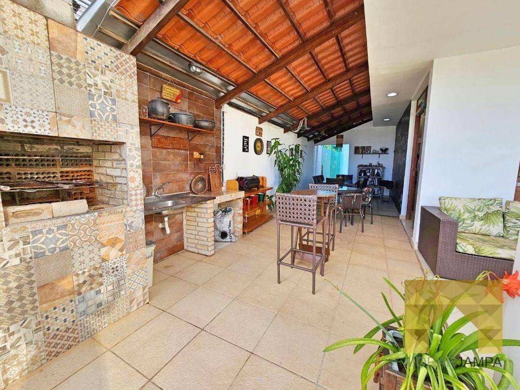 Casa à venda com 3 quartos, 346m² - Foto 27