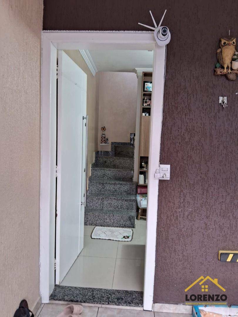 Sobrado à venda com 2 quartos, 50m² - Foto 8