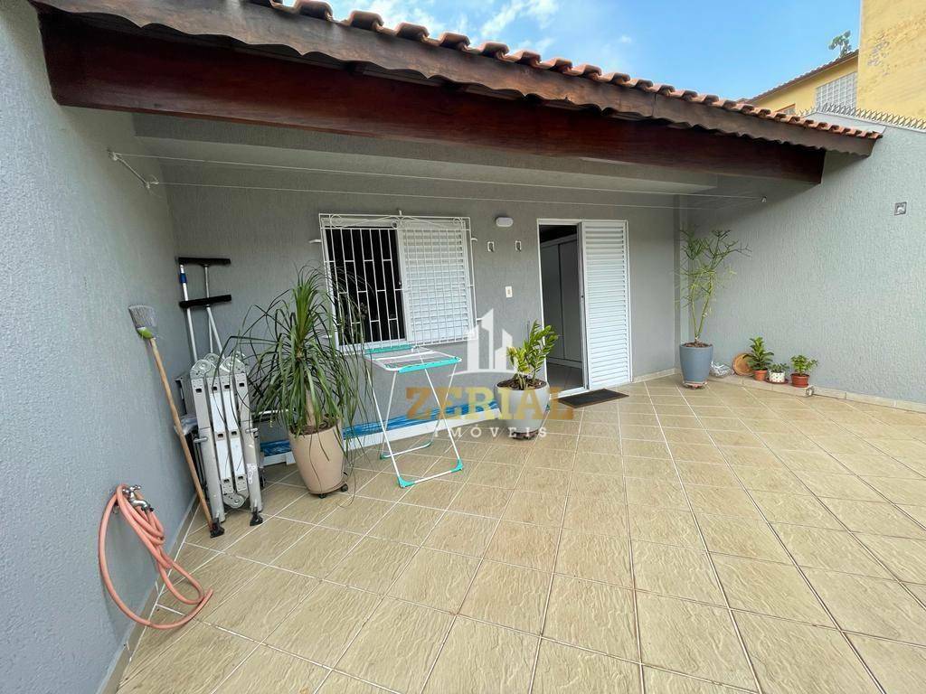 Sobrado à venda com 3 quartos, 210m² - Foto 23