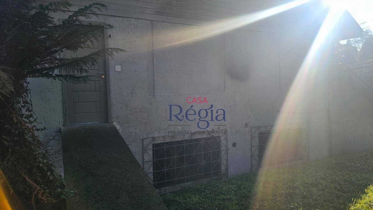 Casa para alugar com 5 quartos, 110m² - Foto 17