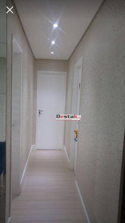 Apartamento à venda com 3 quartos, 59m² - Foto 2