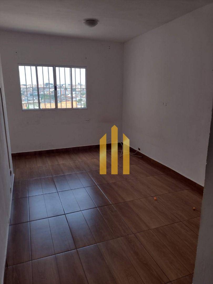 Casa à venda com 3 quartos, 200m² - Foto 3