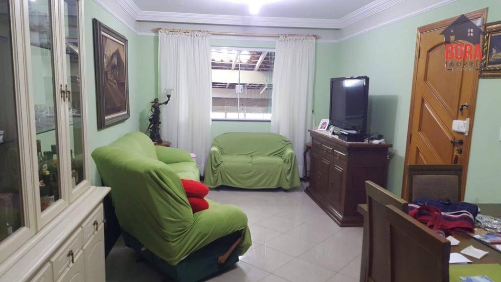 Casa à venda com 3 quartos, 200m² - Foto 5