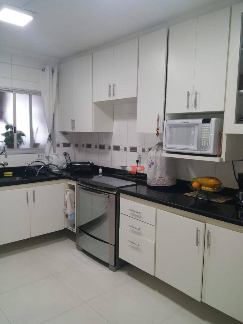 Apartamento à venda com 3 quartos, 84m² - Foto 16