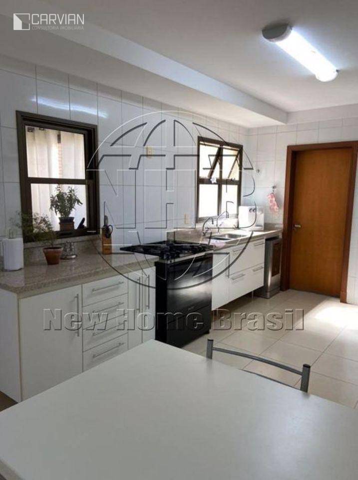 Apartamento à venda com 3 quartos, 264m² - Foto 13