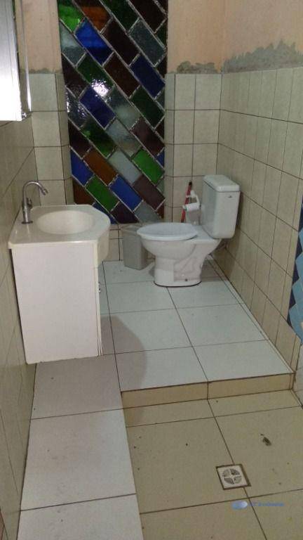 Chácara à venda com 3 quartos, 300m² - Foto 21