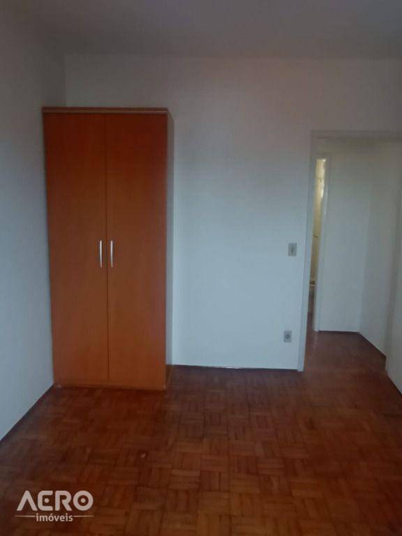 Apartamento à venda com 1 quarto, 40m² - Foto 10