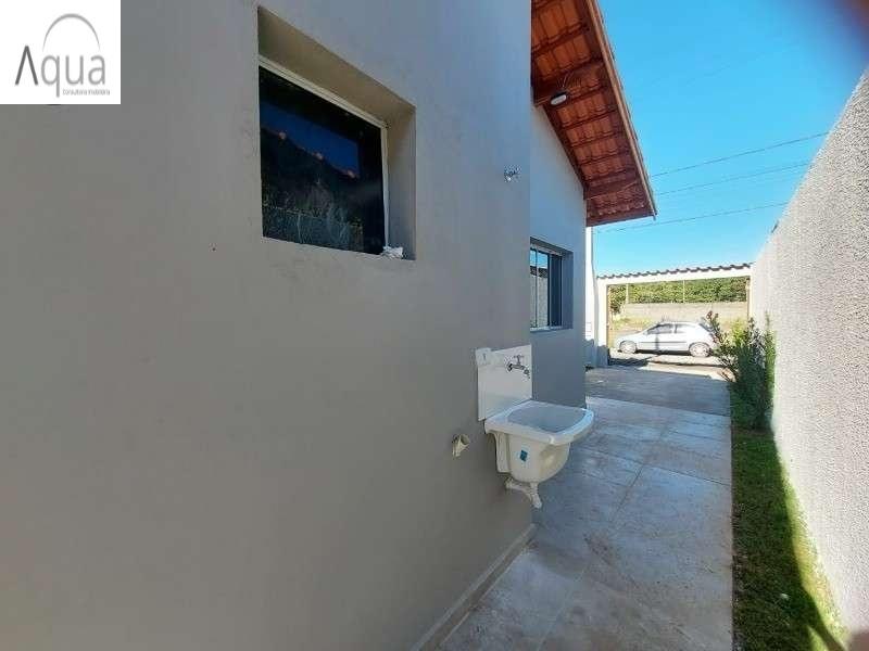 Casa à venda com 2 quartos, 60m² - Foto 14