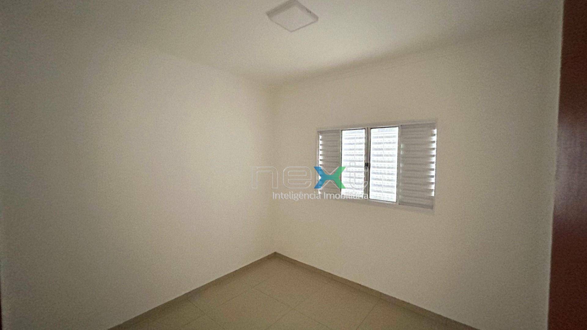 Casa à venda com 2 quartos, 78m² - Foto 19