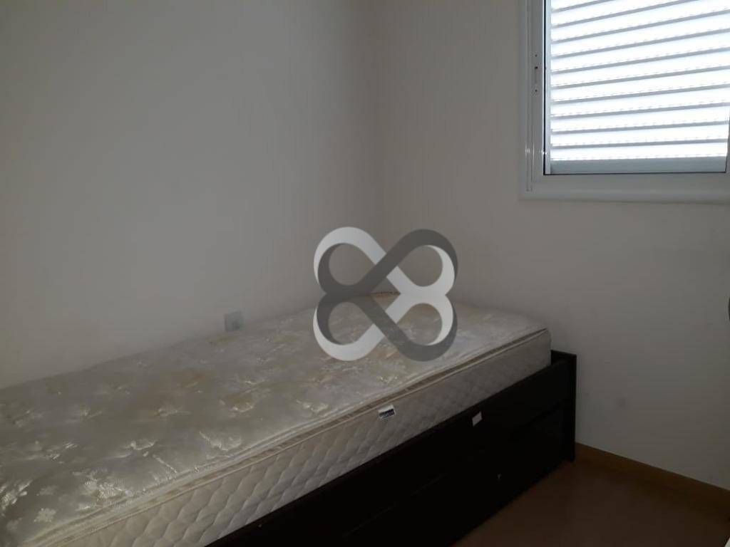 Apartamento para alugar com 2 quartos, 81m² - Foto 13