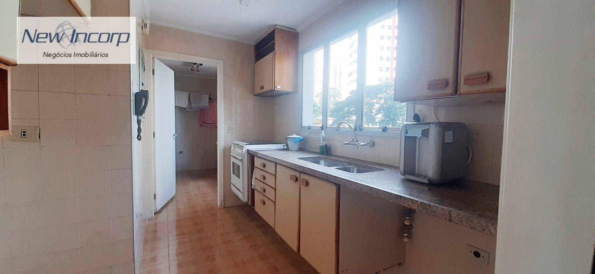 Apartamento à venda com 4 quartos, 157m² - Foto 25