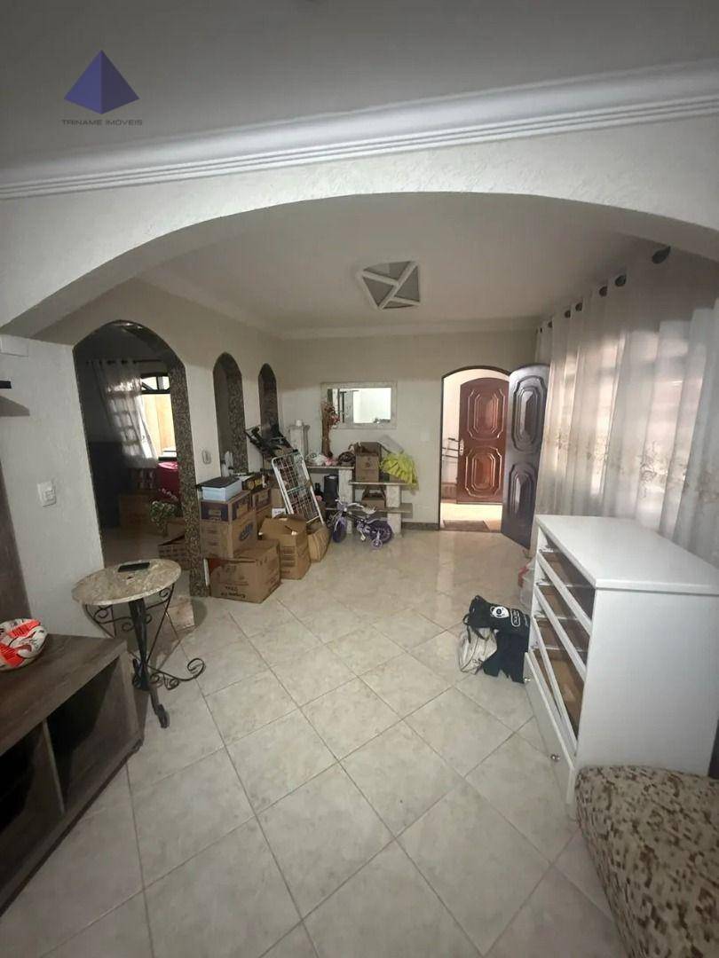 Sobrado, 5 quartos, 250 m² - Foto 1