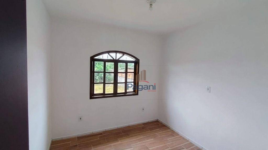 Casa para alugar com 2 quartos, 60m² - Foto 14