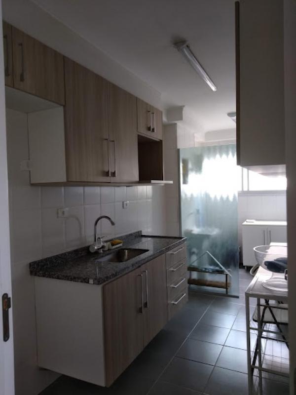 Apartamento à venda com 2 quartos, 72m² - Foto 7