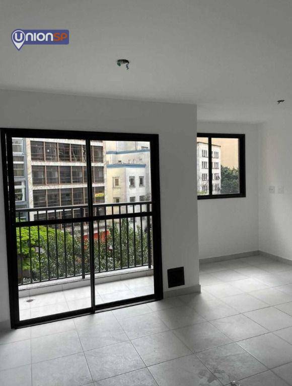 Apartamento à venda com 2 quartos, 37m² - Foto 1