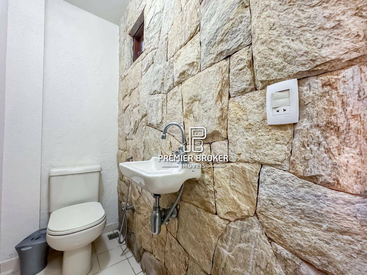 Casa de Condomínio à venda com 4 quartos, 230m² - Foto 31