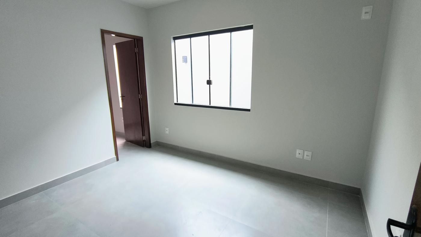 Casa à venda com 2 quartos, 225m² - Foto 7