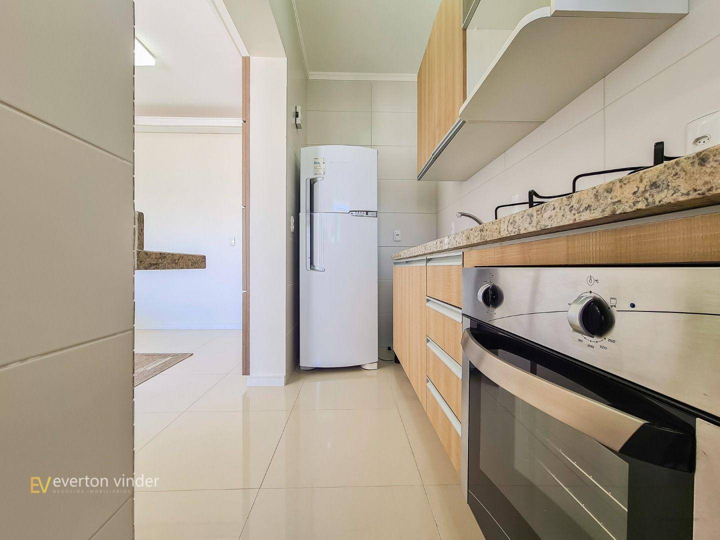 Apartamento à venda com 1 quarto, 67m² - Foto 6