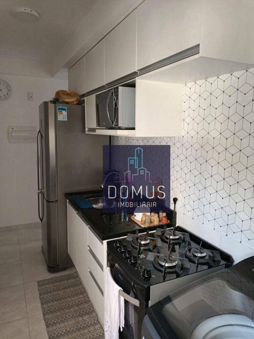 Apartamento à venda com 2 quartos, 45m² - Foto 3