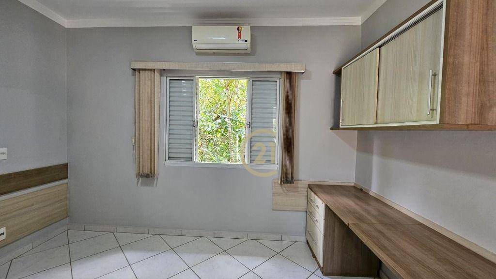 Chácara à venda com 5 quartos, 660m² - Foto 10