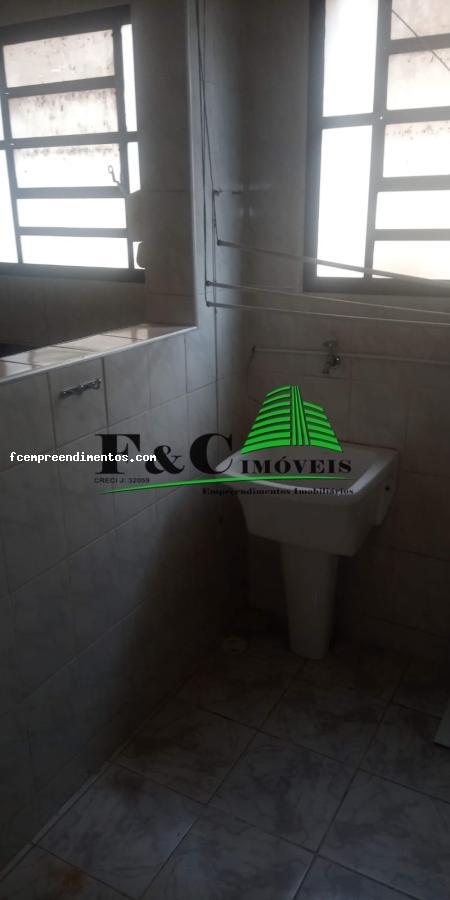 Apartamento à venda com 2 quartos, 60m² - Foto 5