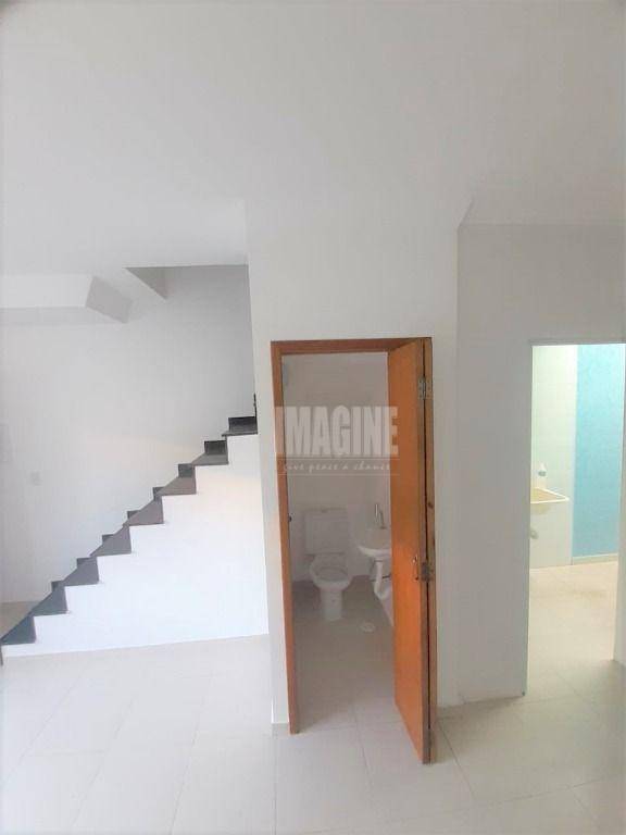 Sobrado à venda com 2 quartos, 80m² - Foto 4