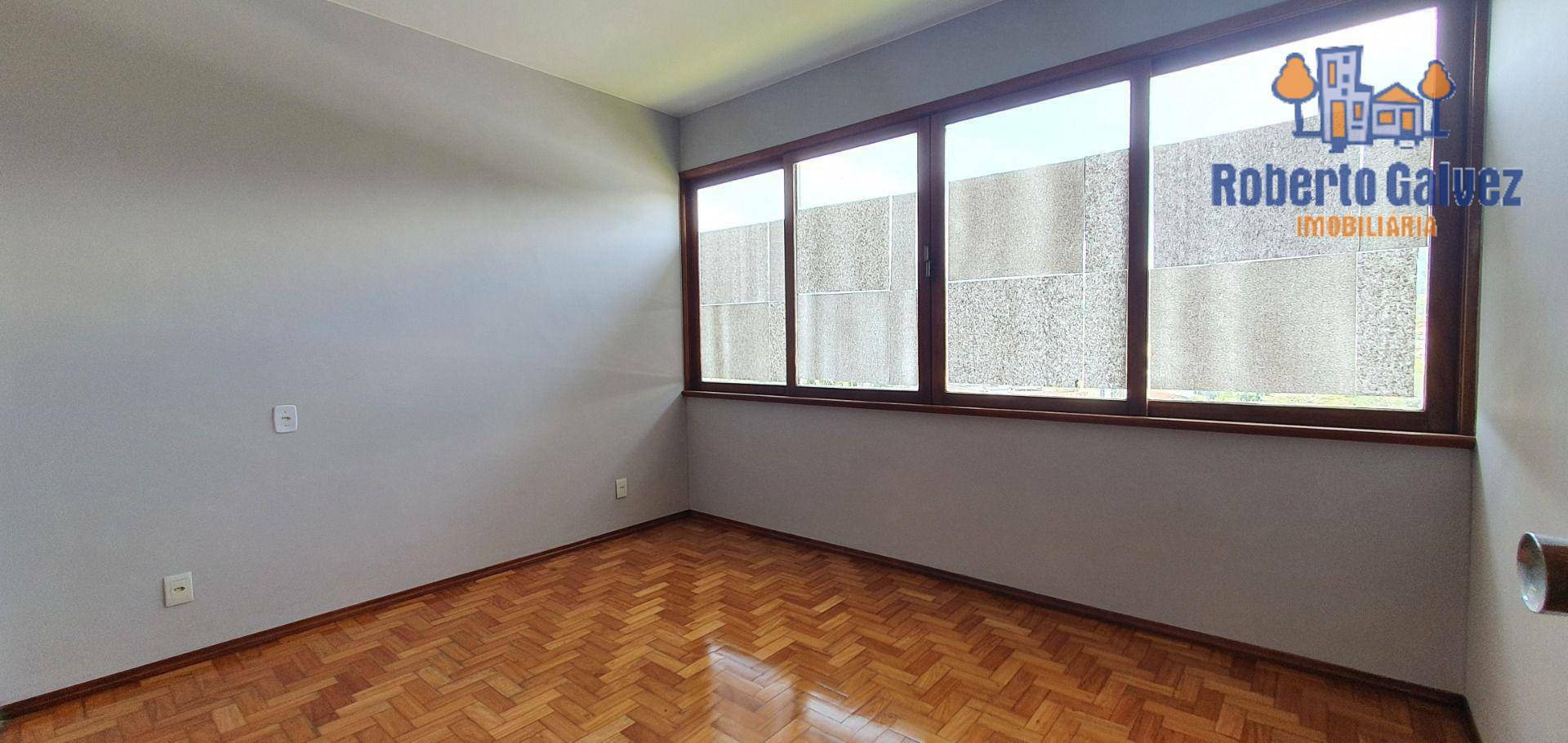 Casa à venda com 4 quartos, 281m² - Foto 20