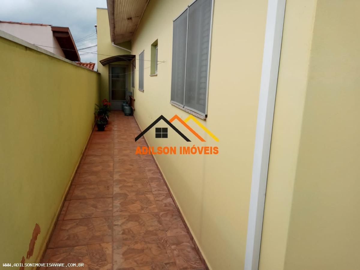 Casa à venda com 3 quartos, 250m² - Foto 23