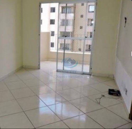 Apartamento à venda com 2 quartos, 62m² - Foto 1