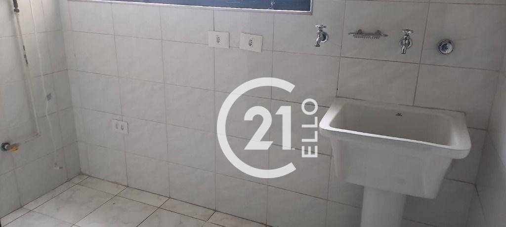 Apartamento para alugar com 3 quartos, 90m² - Foto 18