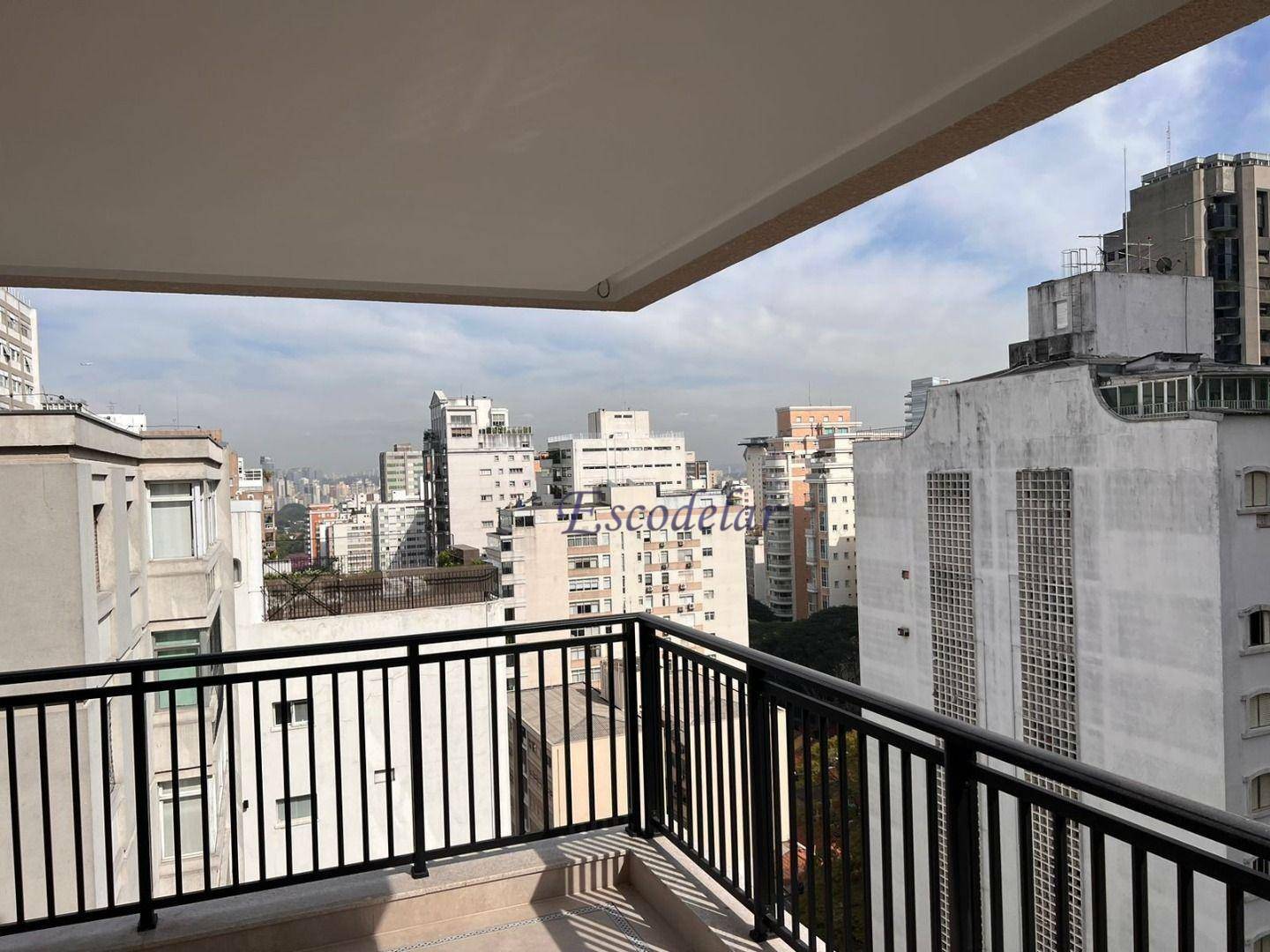 Apartamento à venda com 4 quartos, 226m² - Foto 4